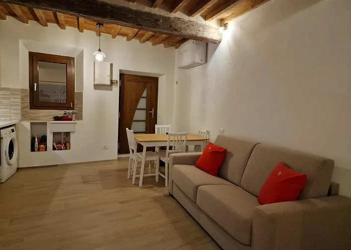 Monolove بورتوفيرّايو